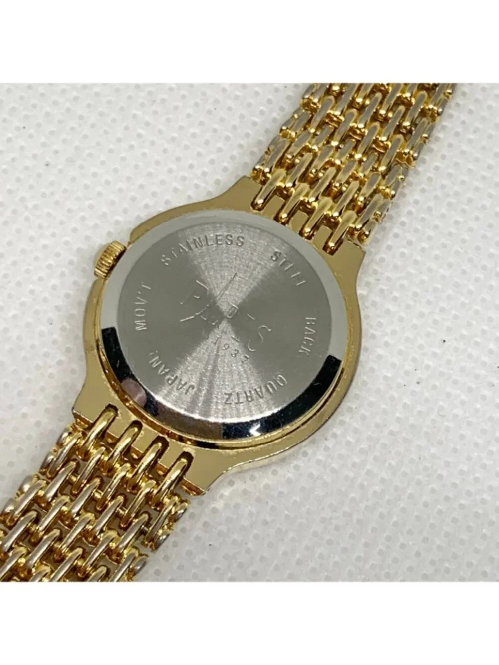 Vintage Paris 1937 gold tone women’s watch 23mm quartz bracelet 7.4” running